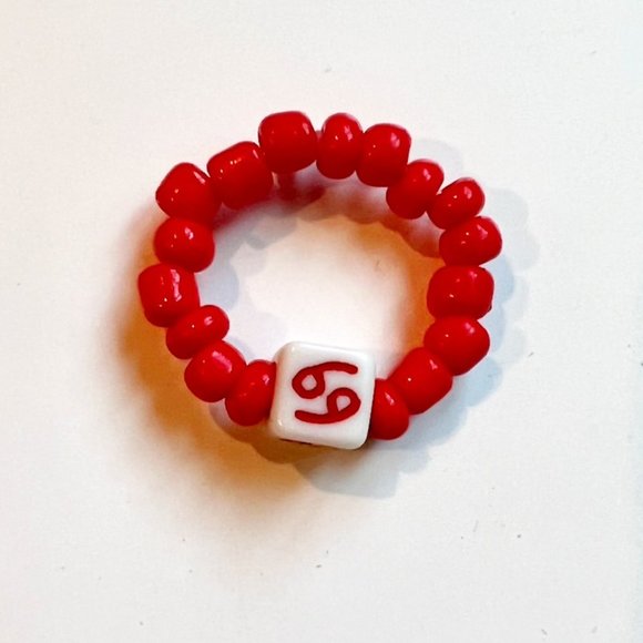 "CANCER" HOROSCOPE BEADED RING, ONE SIZE, RED - Picture 1 of 1